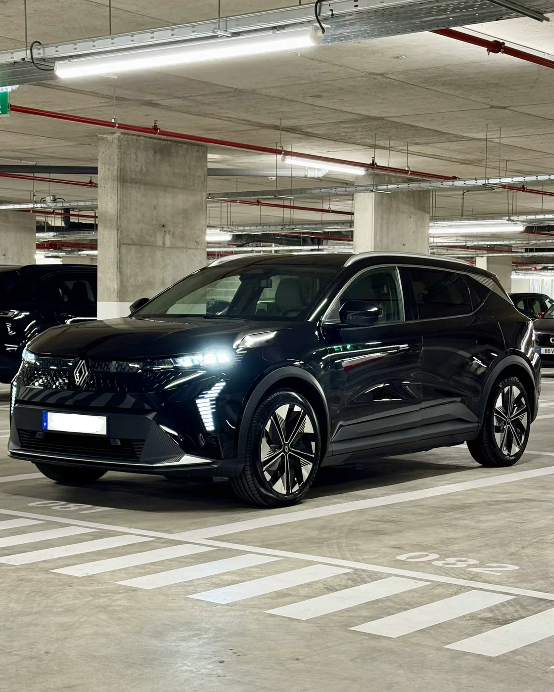 Renault Scénic E-Tech Techno — 1